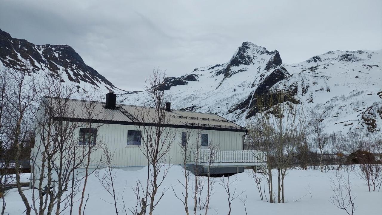 Holiday Home On Senja Senjahopen Exteriör bild