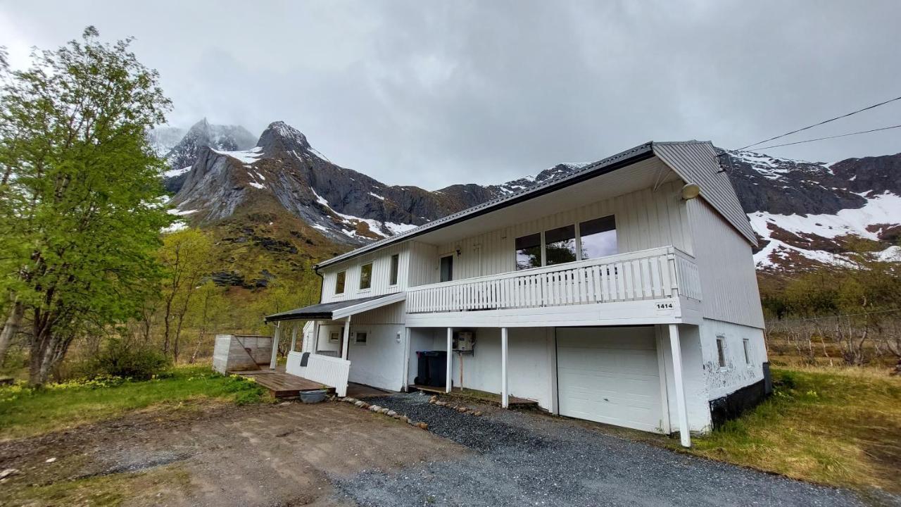 Holiday Home On Senja Senjahopen Exteriör bild